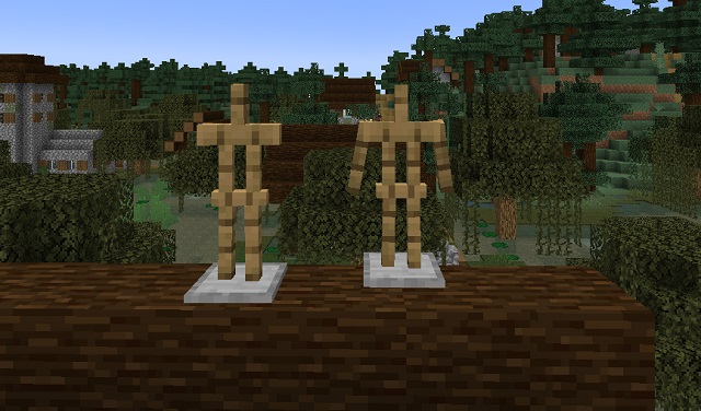 Armor Stand with Weapons and Without Weapons in Minecraft