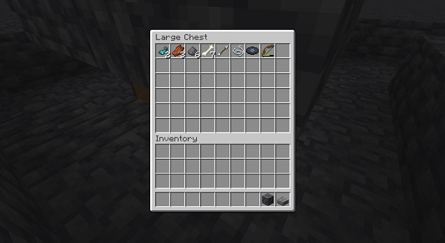 Loot from mob farms in Minecraft