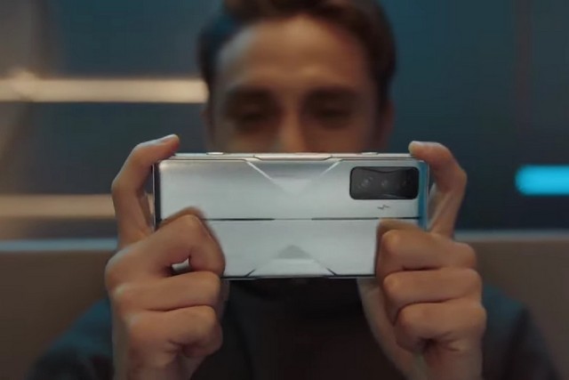 Poco F4 GT com Snapdragon 8 Gen 1 lançado globalmente 1 Poco F4 GT lançado globalmente
