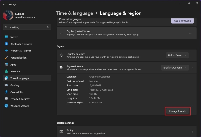 modify formats to change lock screen clock in Windows 11