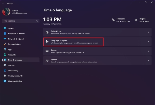 language and region settings to change lock screen clock in Windows 11 