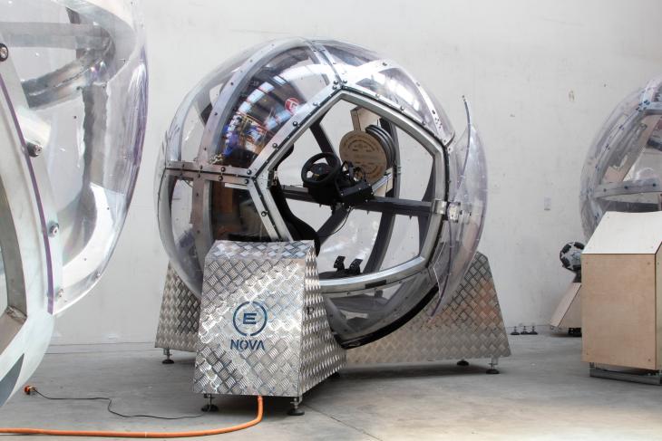 Eight360 Nova VR Motion Simulator Literally Spins Your Head