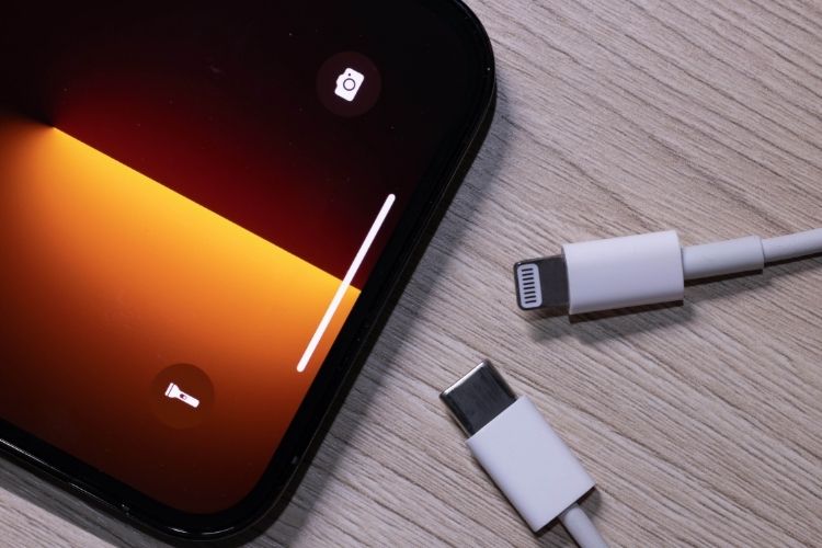 iphone usb type c