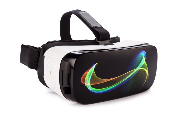 Apple VR headset to launch this spring and ship in the fall: report