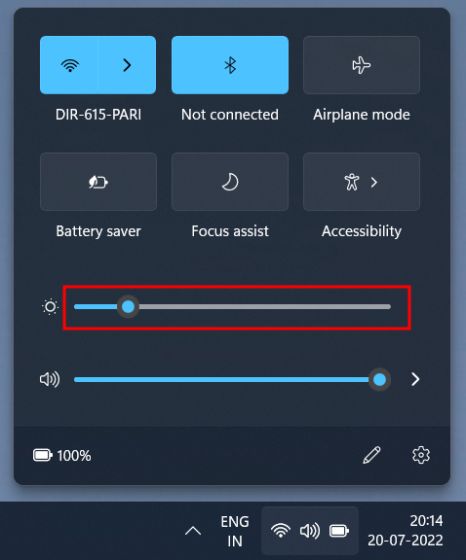 Change the brightness in Windows 11 via quick settings