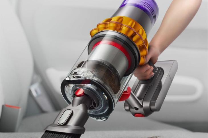 dyson v15 detect launched