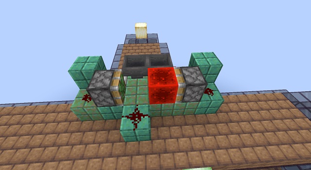 Ready Redstone clock for Creeper Farm in Minecraft