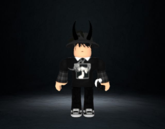 Devil with Horns - Best Roblox Slender Outfits