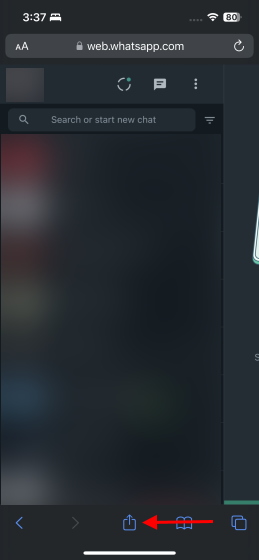 share icon WhatsApp on two phones