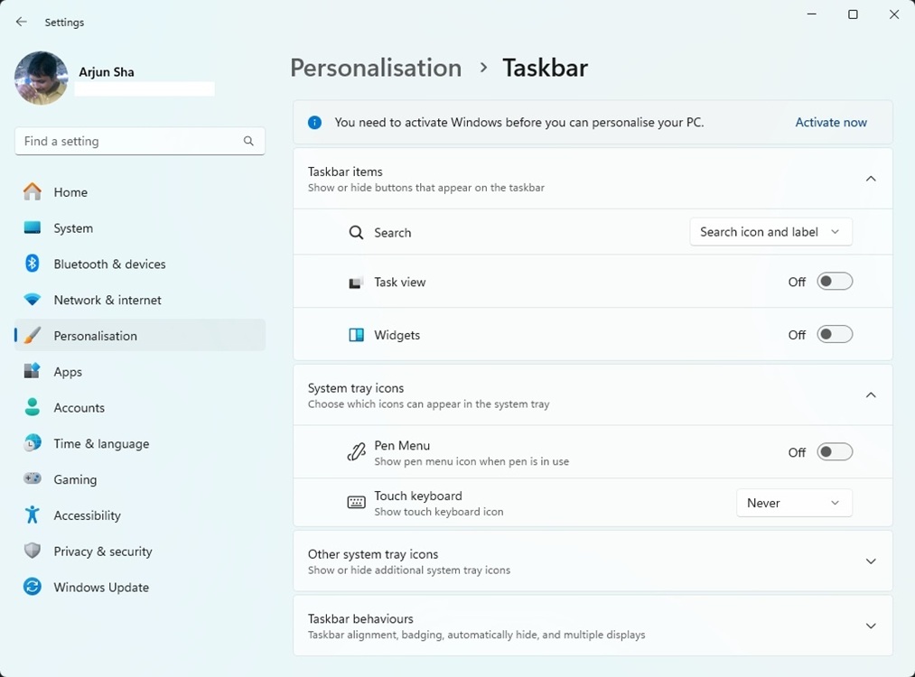 personalize taskbar items and menus in windows 11 setting