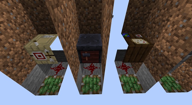 job site blocks on top of the Redstone dust