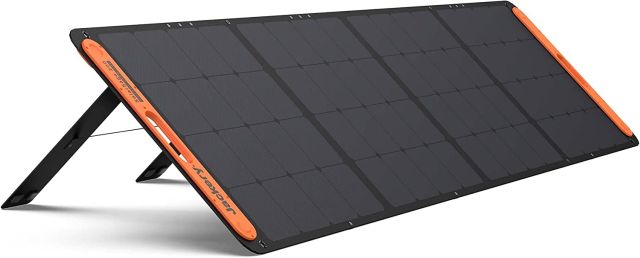 4. Jackery Solarsaga-Panel 200W