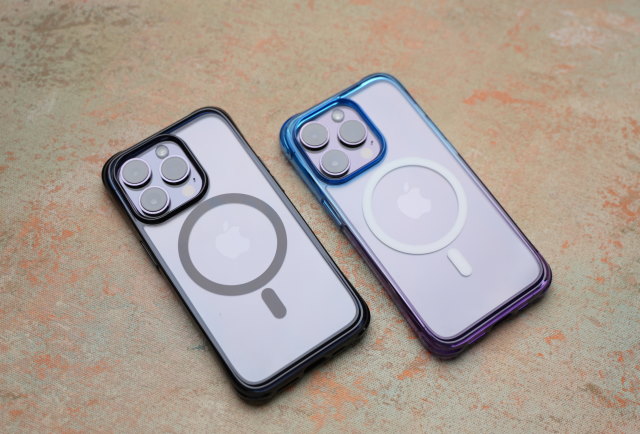 two color mkeke magnetic case