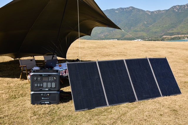 BLUETTI Solar Products