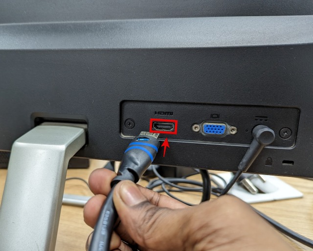 hdmi port on monitor