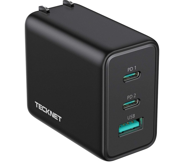 USB C Hub, TECKNET USB C Adapter, 7 IN 1 Multiport Adapter with USB C