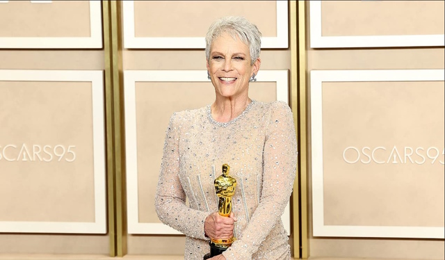 An image of Jamie Lee Curtis in Oscars 2023.