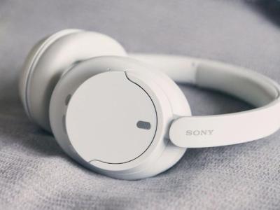 sony WH-CH720N launched