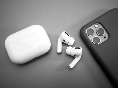 how-to-change-airpods-name