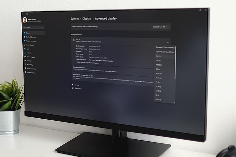 How To Change Your Monitor's Refresh Rate (Guide) | Beebom