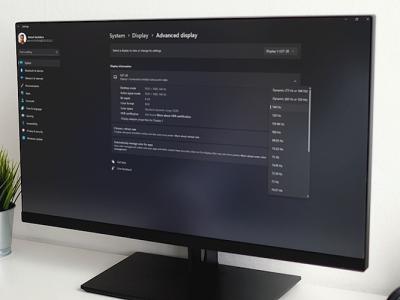 how to change monitor refresh rate