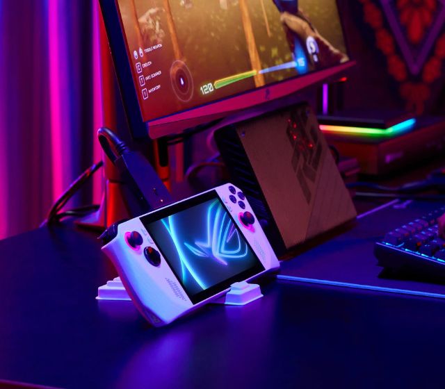 Asus ROG Ally: Asus ROG Ally handheld gaming console with AMD Ryzen Z1  Extreme and Windows 11 launched in India - Times of India