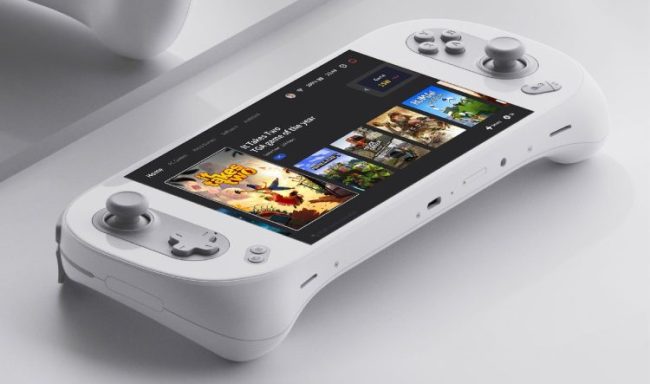 Handheld Gaming Consoles vs. Smartphones: 6 Questions You Should Ask Before  Buying