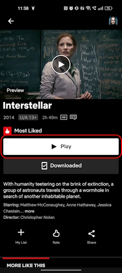 Netflix モバイル アプリで映画をダウンロードして再生します。