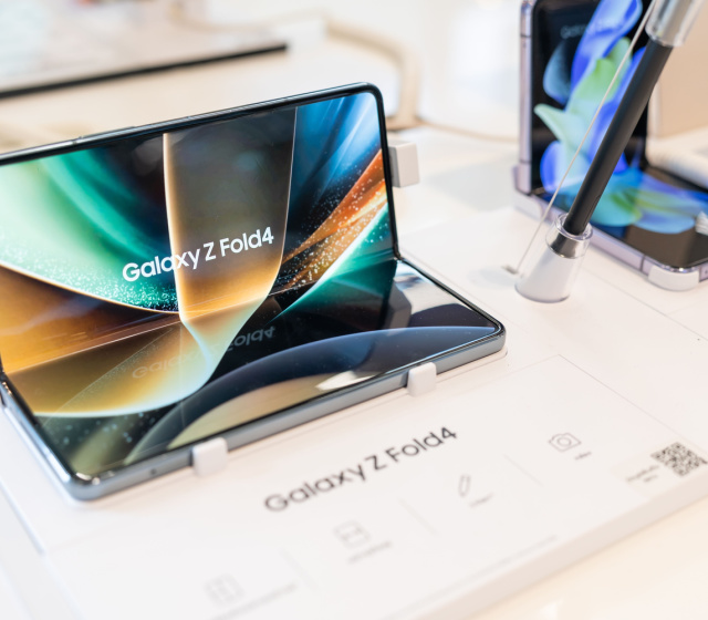 Samsung Galaxy Z Fold 4 Et Z Flip 4