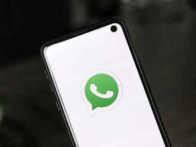 WhatsApp Bug can access user microphone without consent