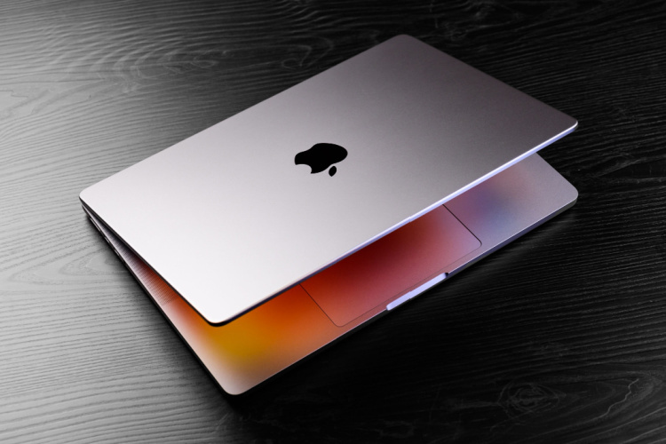 MacBook Pro 14-inch