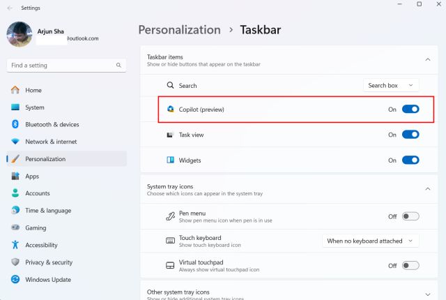 Chuyển đổi Windows Copilot trong cài đặt thanh tác vụ