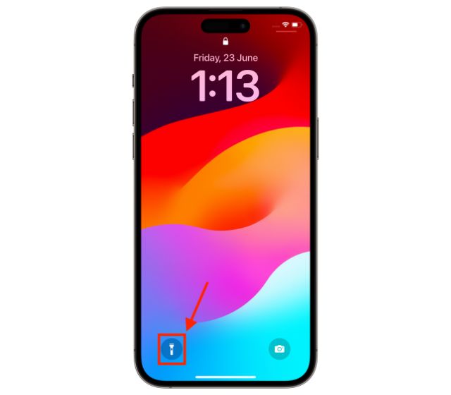 How to Turn Off Flashlight on iPhone (2024 Guide) Beebom