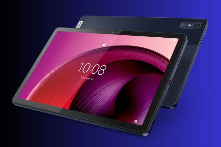 Lenovo Tab M10 5G is depicted in this image