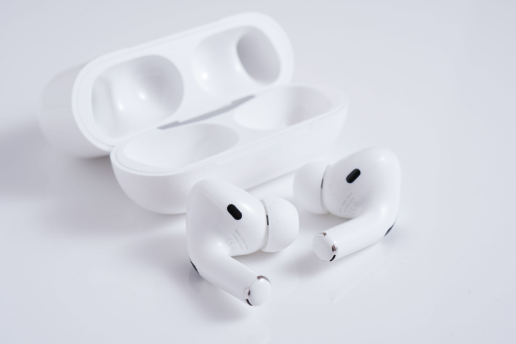 Apple best sale airpods ipx