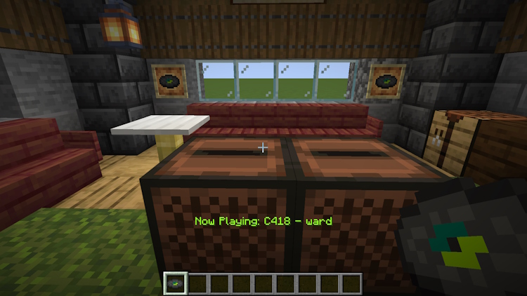 Playing the music disc Ward in Minecraft