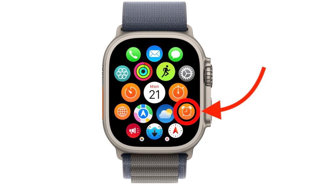 Alarm app highlighted in the Apple Watch home screen grid