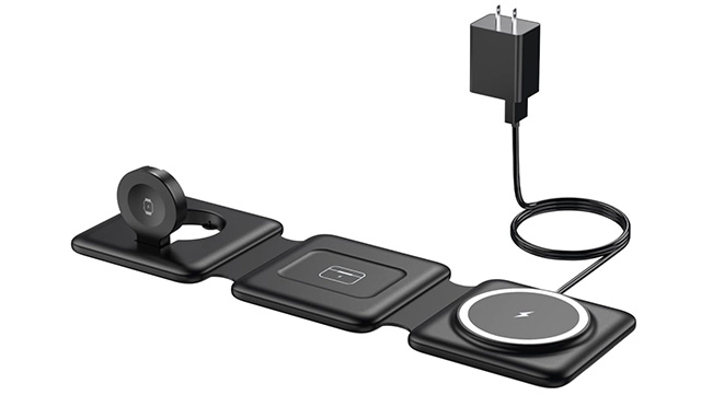 Foldable wireless charging station