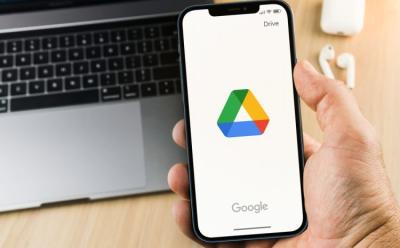 Google Drive lock files feature