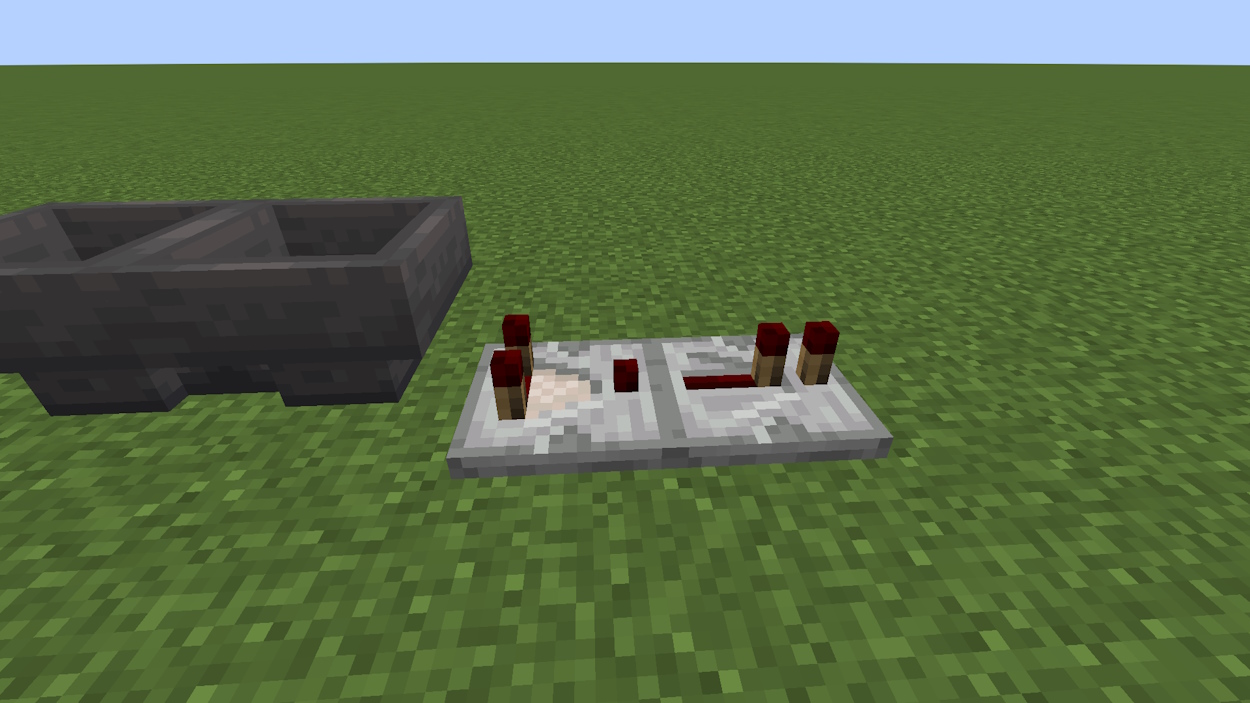 Redstone comparator reading content from one hopper and sending it into a repeater that's attached to it.