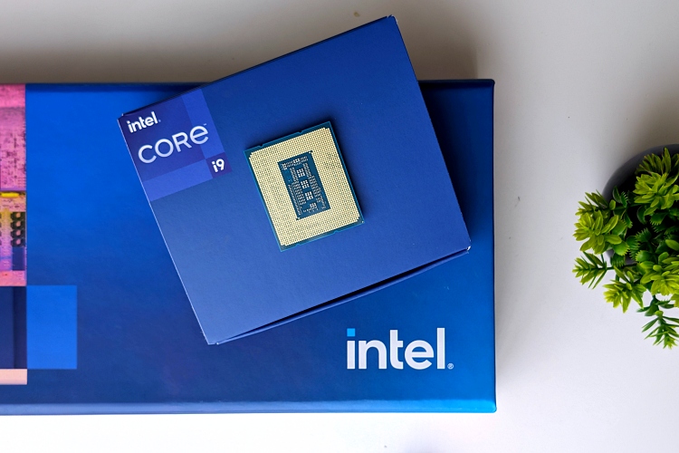 Intel unveils Intel Core 14th Gen i9-14900KS desktop processors