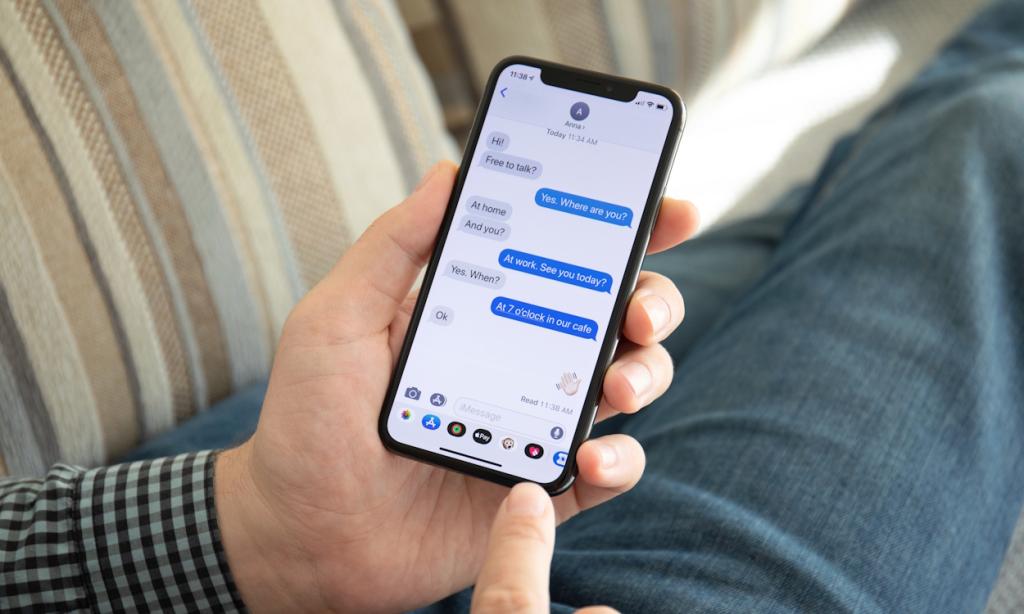 Apple Confirms iPhone Will Support RCS Messaging from Next Year

https://beebom.com/wp-content/uploads/2023/11/apple-confirms-RCS-support-is-coming-to-iMessage-on-iPhone.jpg?w=1024&quality=75