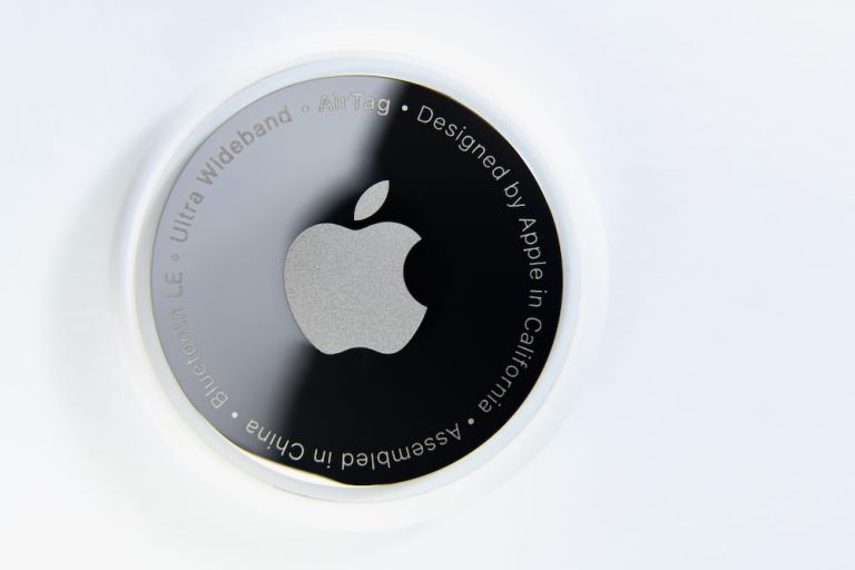 How Do AirTags Work? Beebom