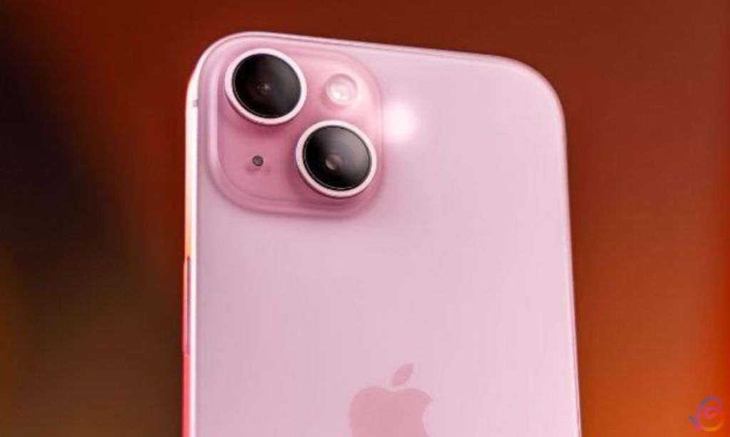 closeup shot of the iPhone 15 camera