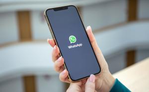 WhatsApp Will Now Let You Send Disappearing Voice Messages