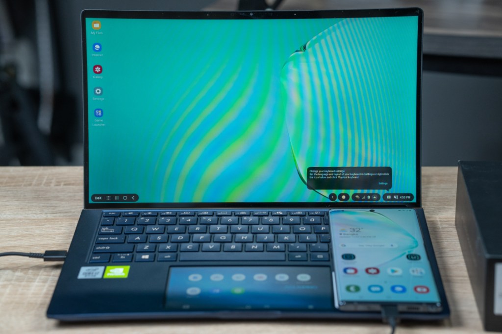 How Samsung DeX works