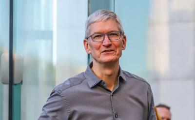 Tim Cook Generative AI features