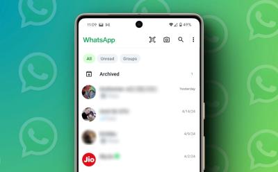 Chat filters showing up on top of WhatsApp chat window