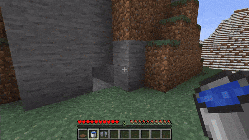 Player uses water to enable crawling in Minecraft