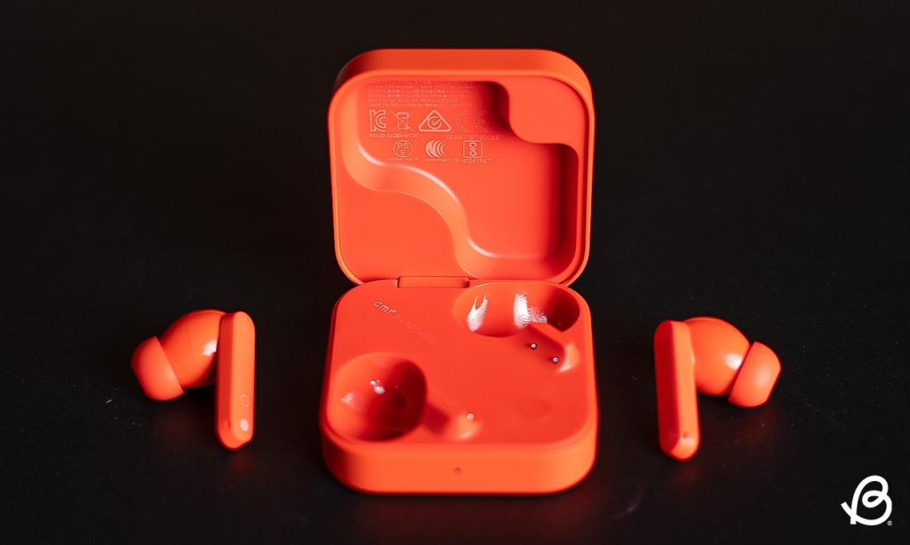 CMF Buds Pro 2 Review: Dials Up the Bass, Not the Sound | Beebom
